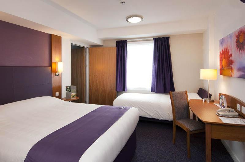 Premier Inn Durham North Екстер'єр фото